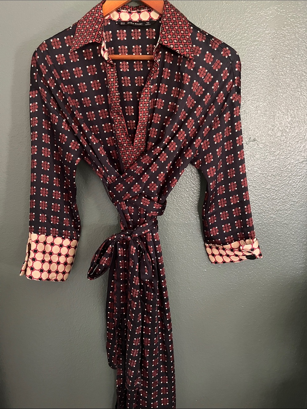 Printed Wrap Dress - Picture 2 of 6